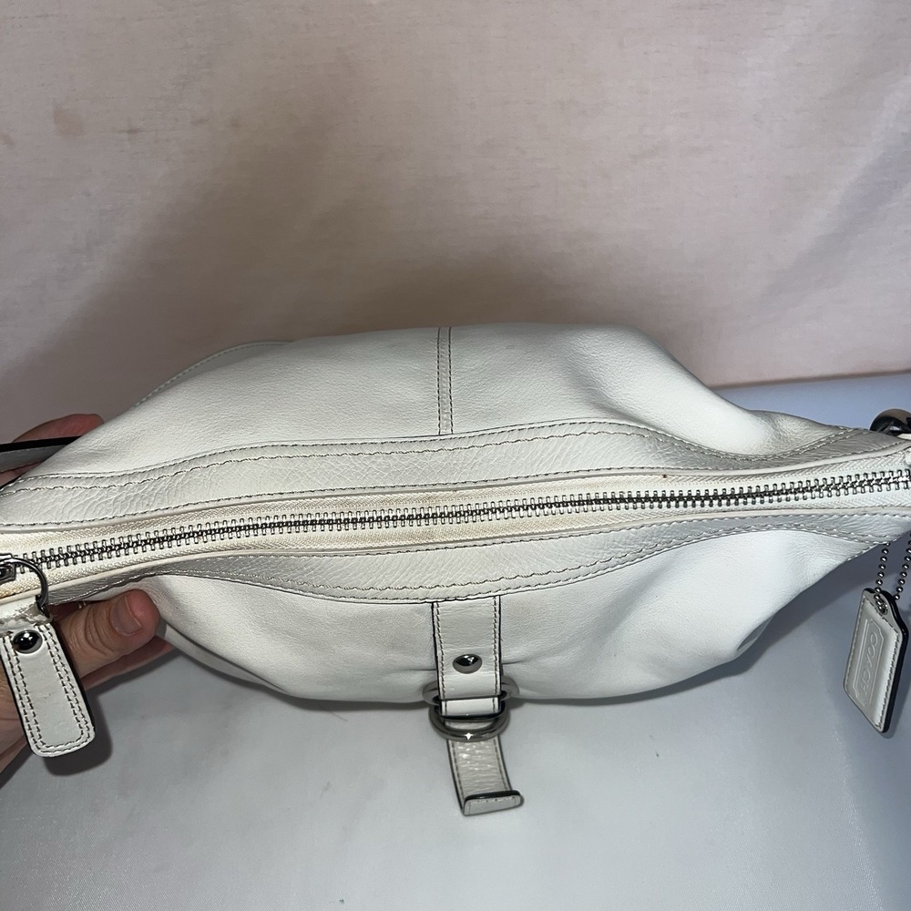 Coach White Leather Chelsea Hobo Bag Purse Dec 2009 F14018 Sky Blue Interior EUC - Picture 4 of 11